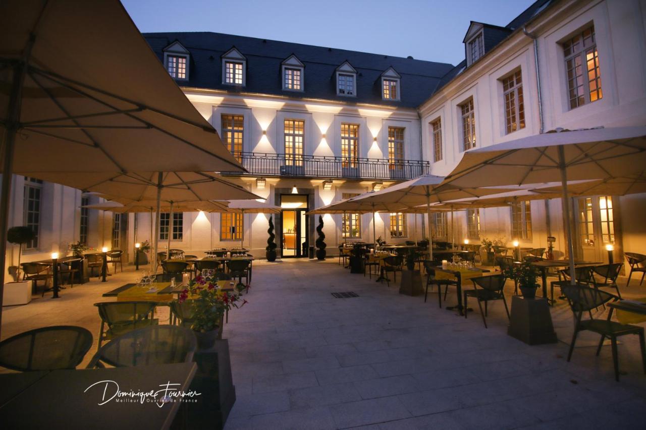 Le Castel D'Alti Hotell Bagnères-de-Luchon Exteriör bild